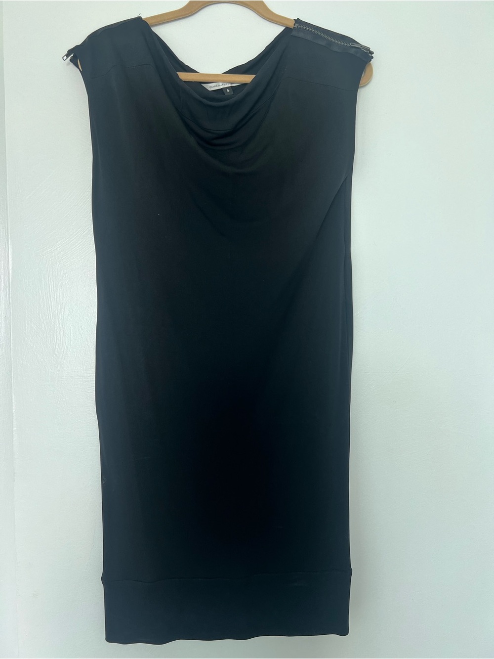 Diane Von Furstenberg Black Sleeveless Cowl Neck Tunic